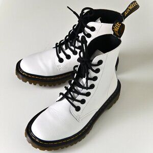 Dr. Martens Luana Air Wait AW004 Grunge Punk Leather White Combat Boots US5 UK3